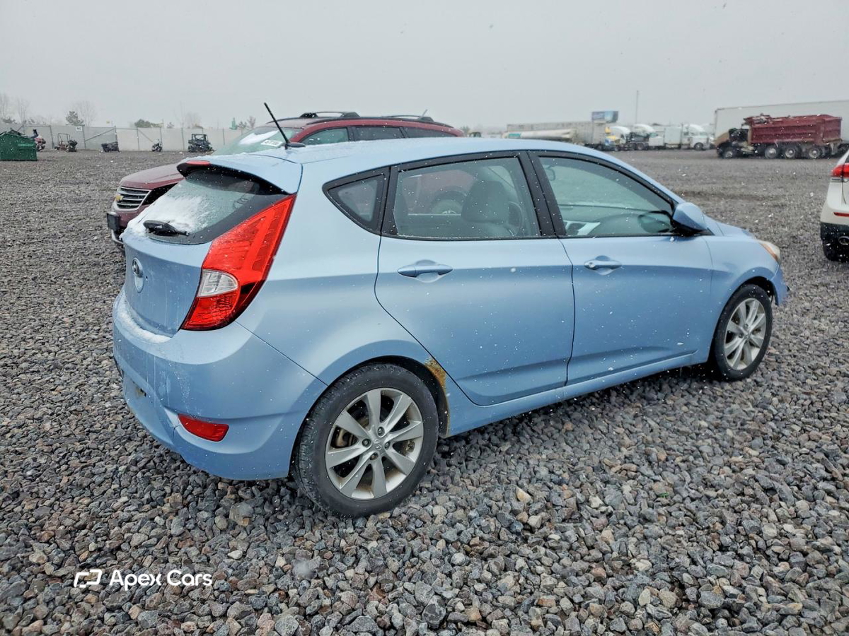 Hyundai Accent 2012