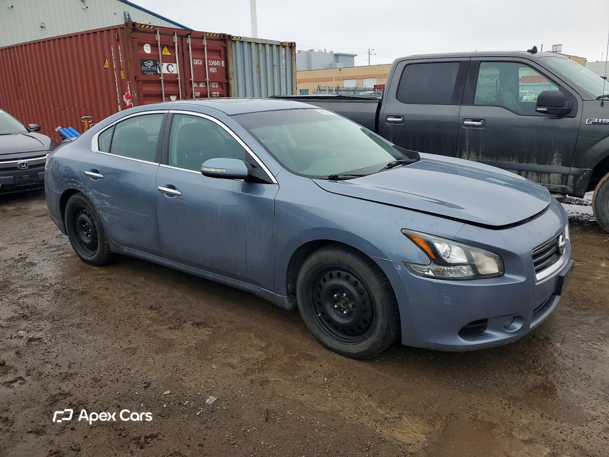 Nissan Maxima 2012