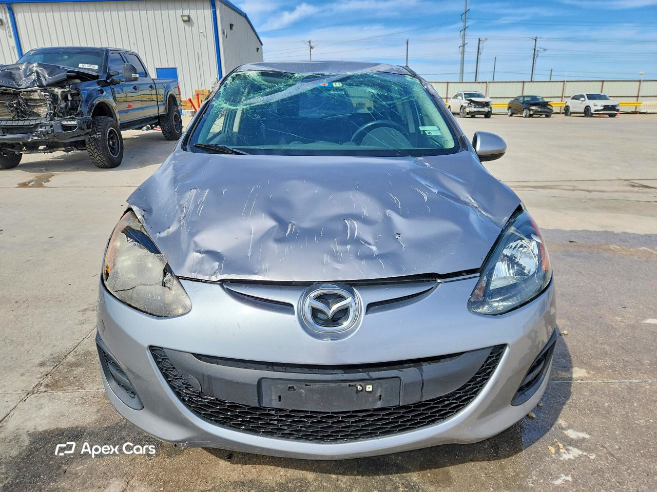 Mazda 2 2012