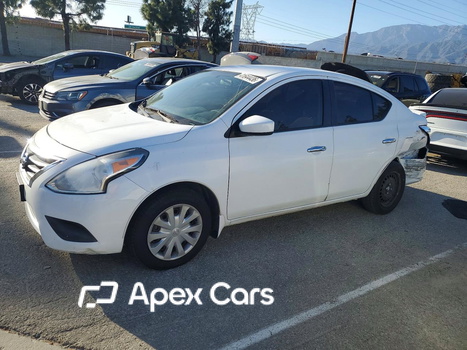 Nissan Versa 2015 - Image 1 of 12