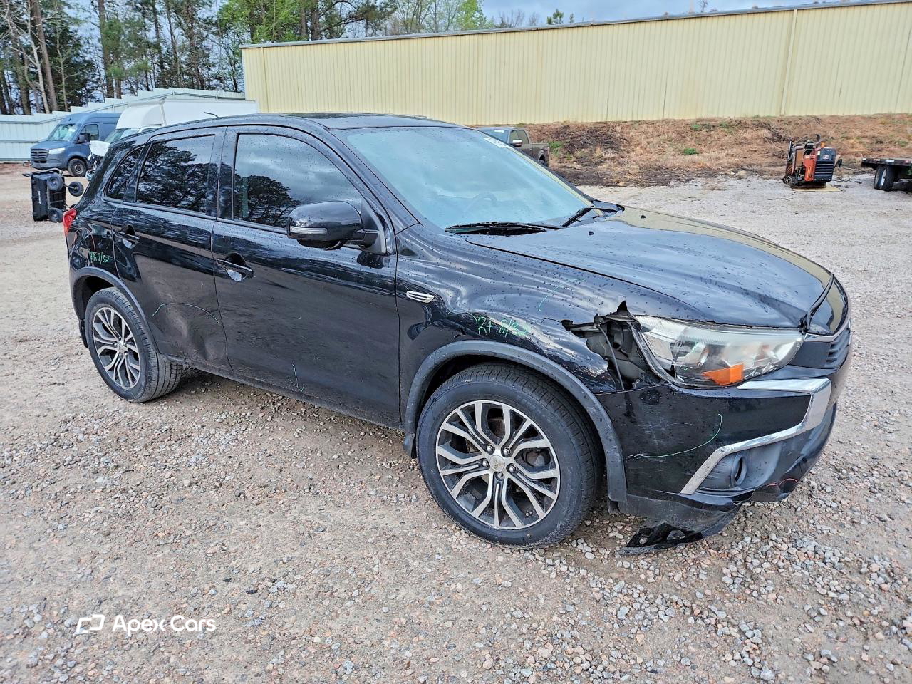 Mitsubishi Outlander 2016