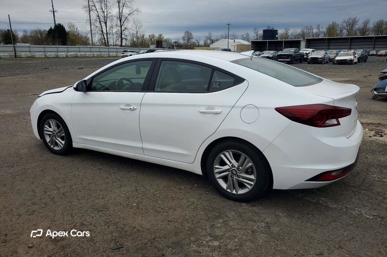 Hyundai Elantra 2020