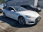Tesla Model S 2015
