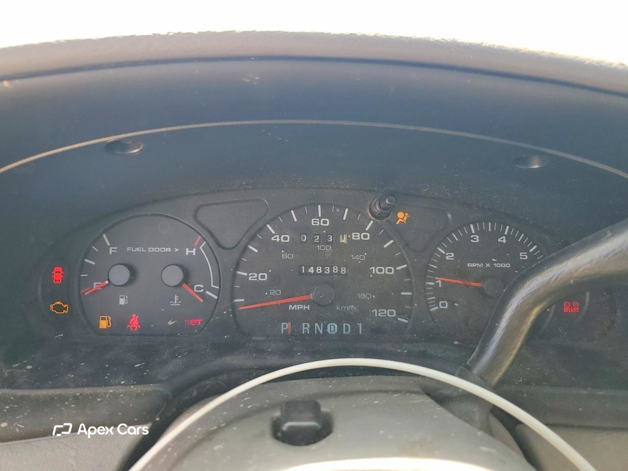 Ford Taurus 2001