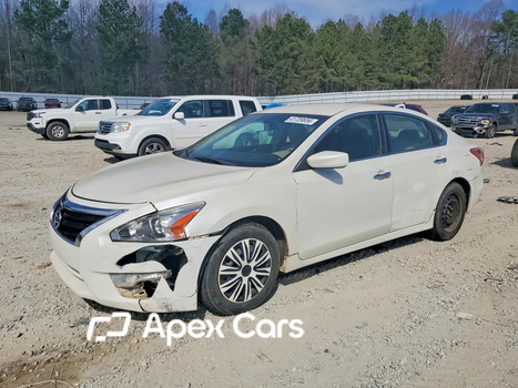 Nissan Altima 2013 - Zdjęcie 1 z 12