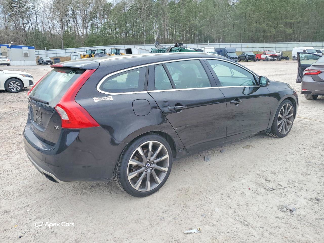 Volvo V60 2015