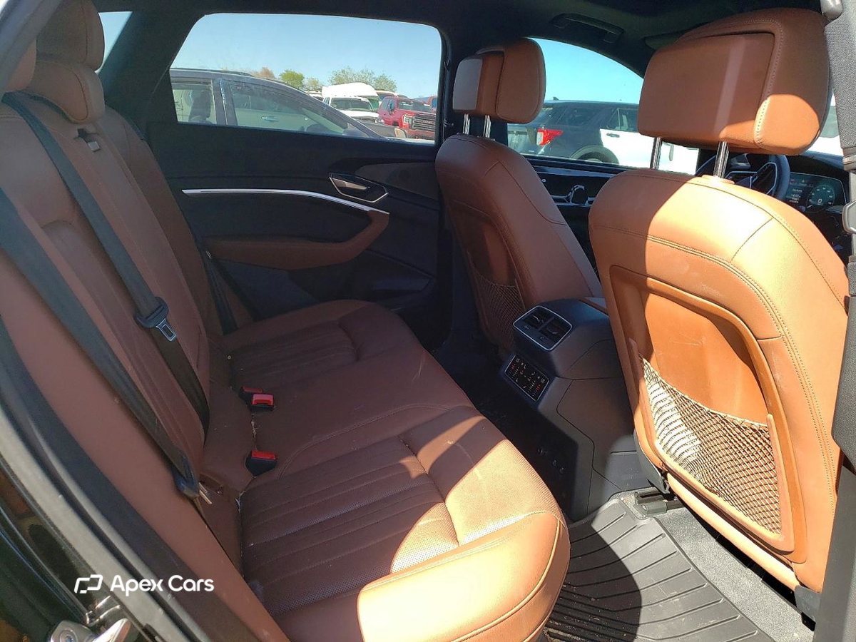 Audi Q8 2024