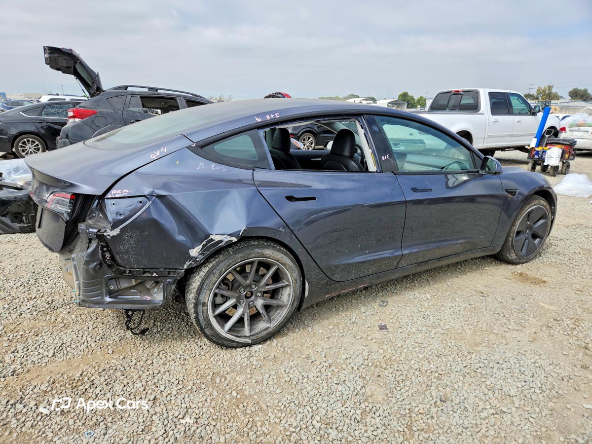 Tesla Model 3 2023