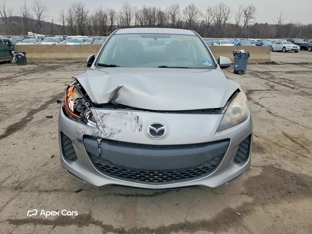 Mazda 3 2013