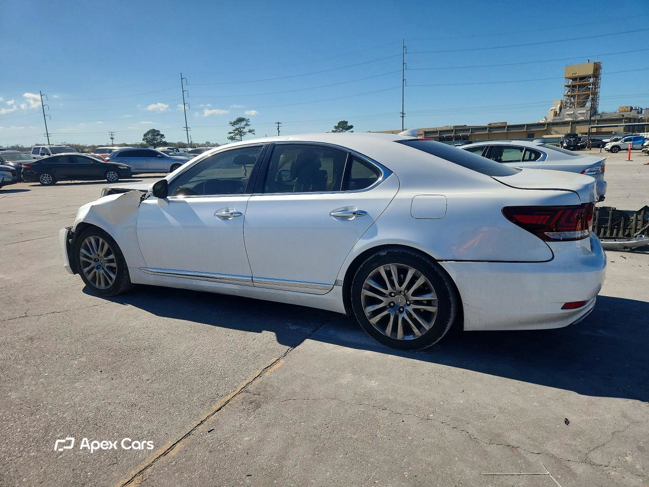 Lexus LS 2015
