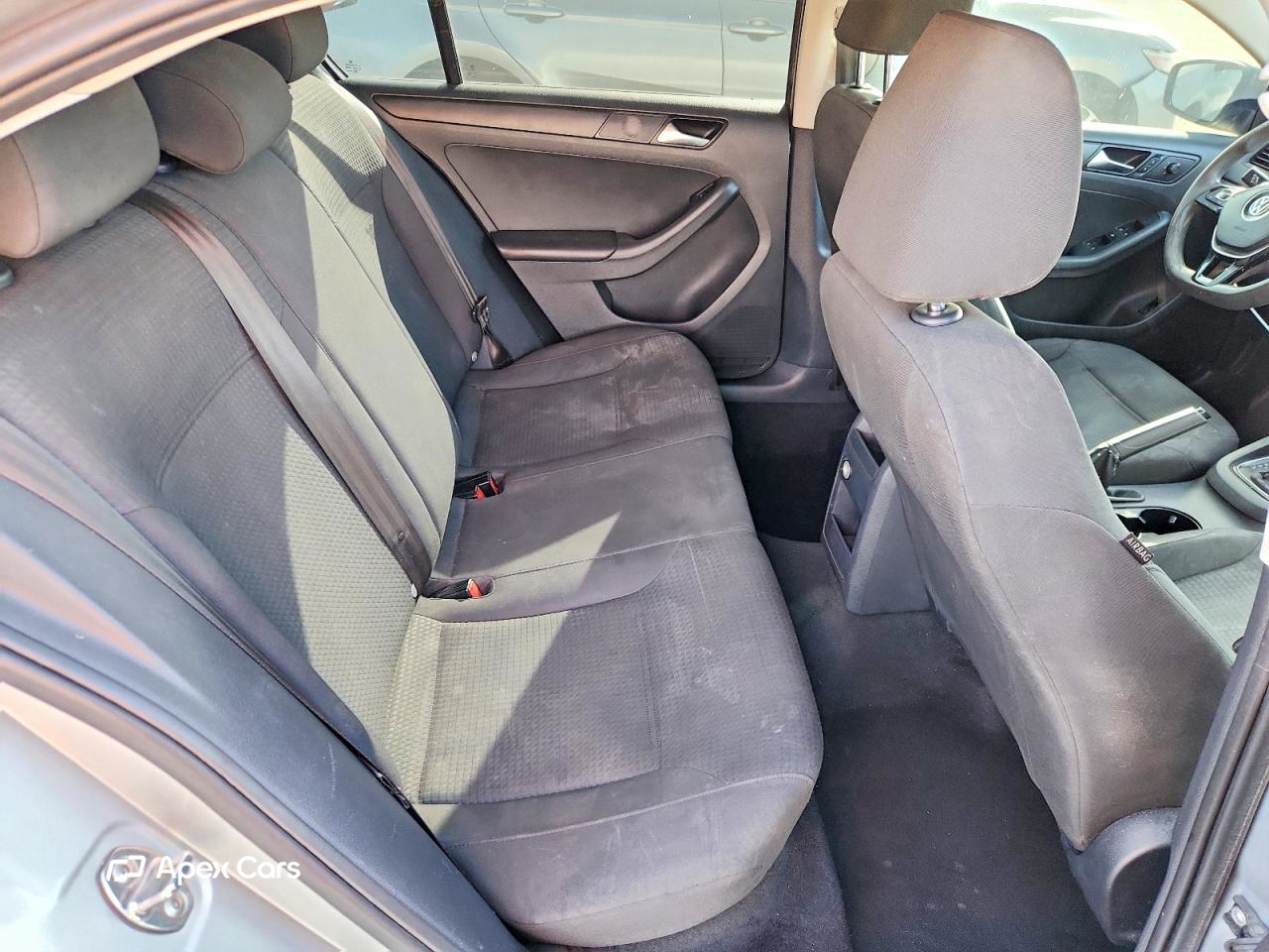 Volkswagen Jetta 2015
