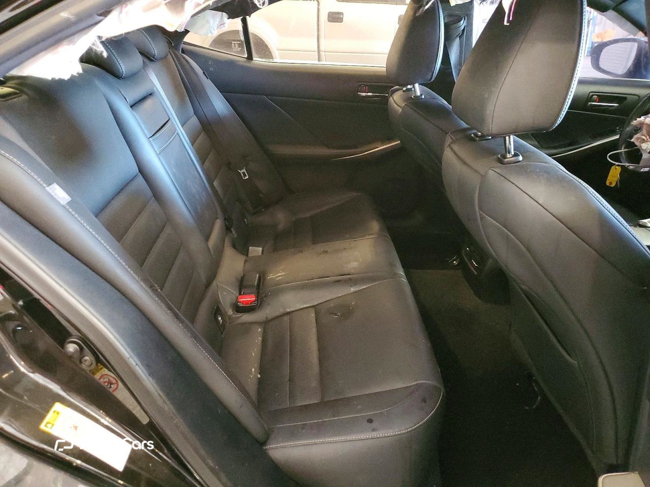 Lexus IS 2016