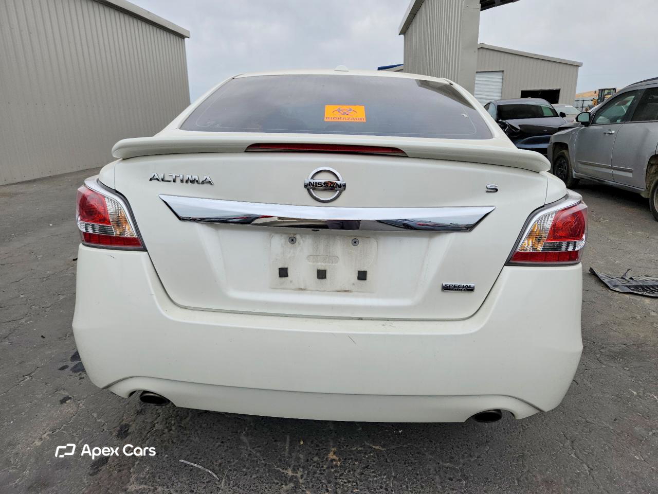 Nissan Altima 2015