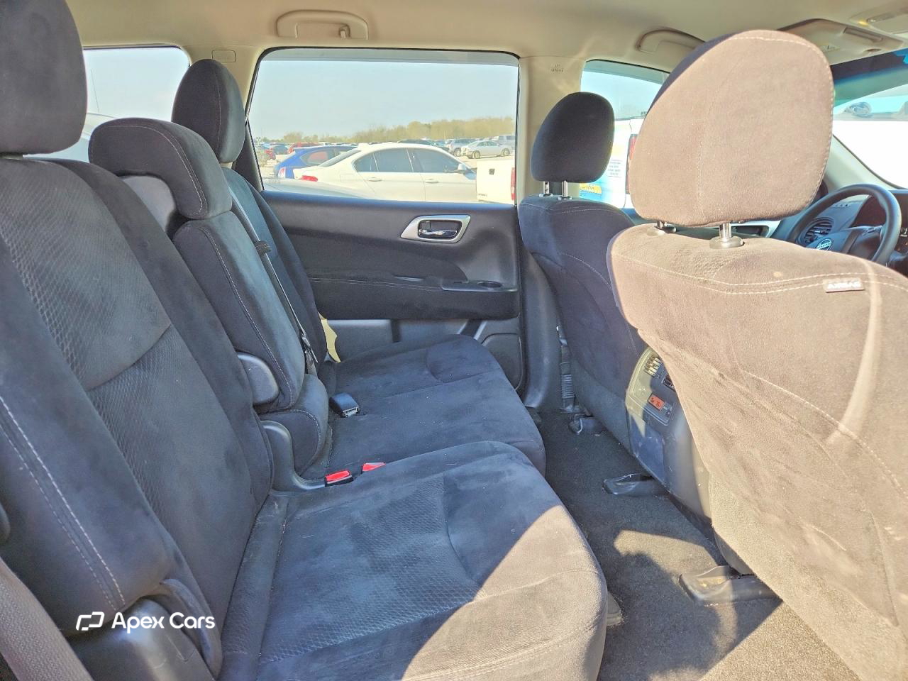 Nissan Pathfinder 2016