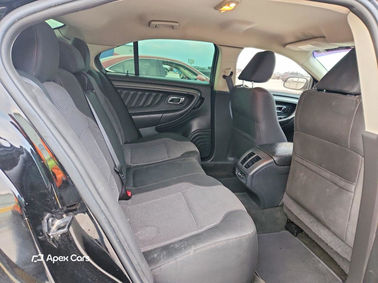Ford Taurus 2012