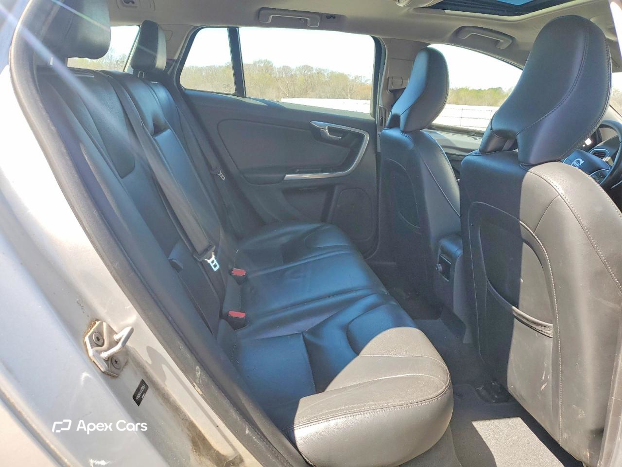 Volvo V60 2016