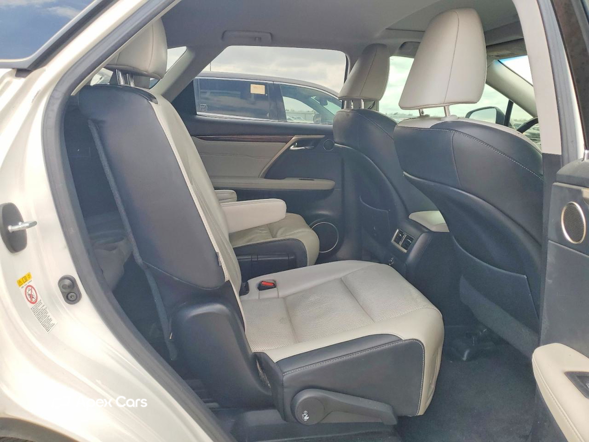 Lexus RX 2019
