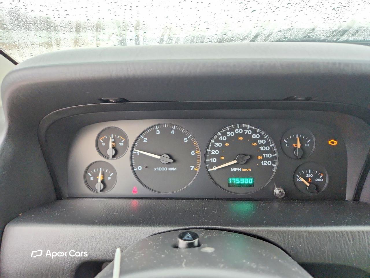 Jeep Cherokee 2004