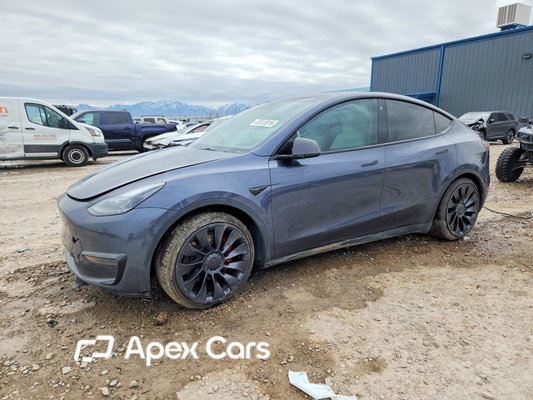 Tesla Model Y 2023 - Image 1 of 13