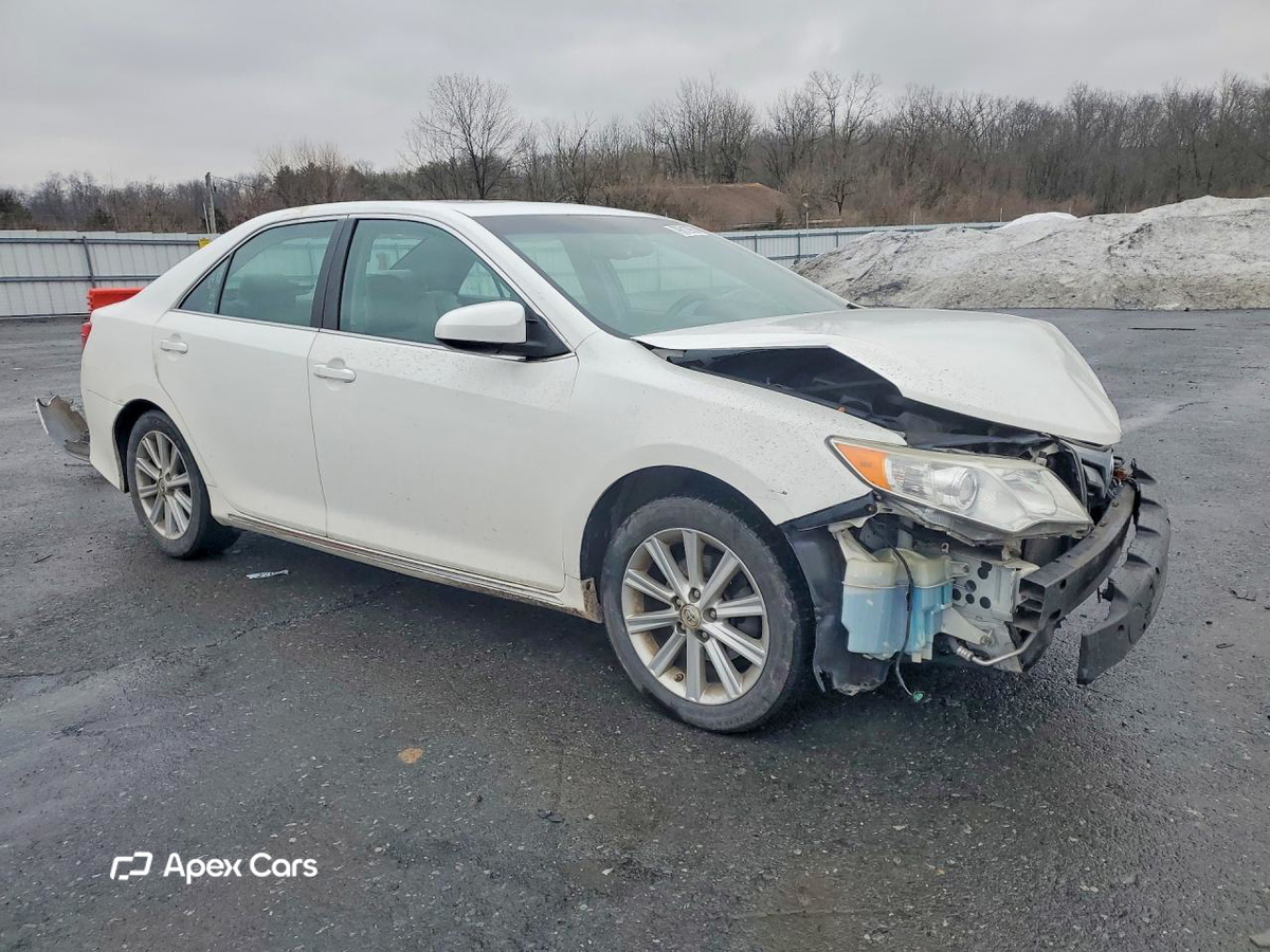 Toyota Camry 2012