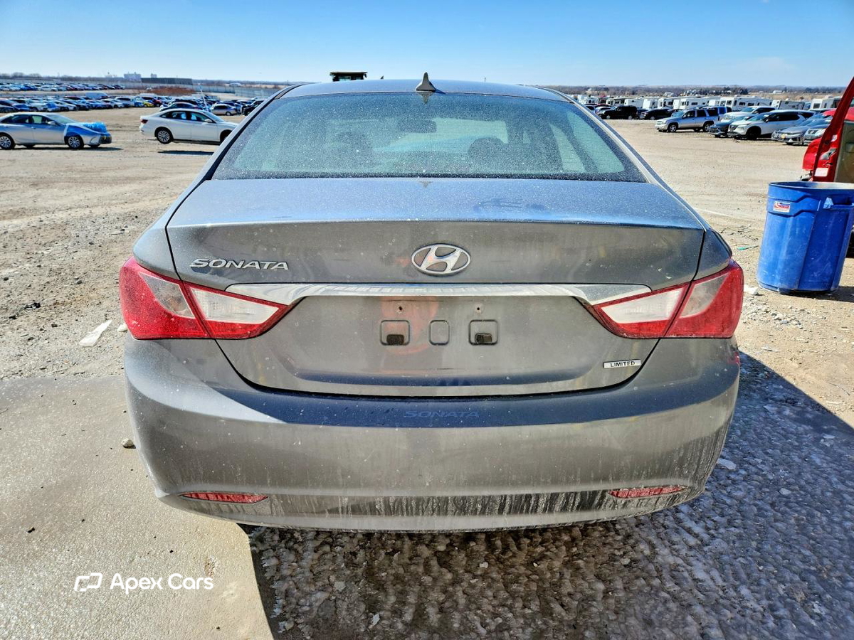 Hyundai Sonata 2013