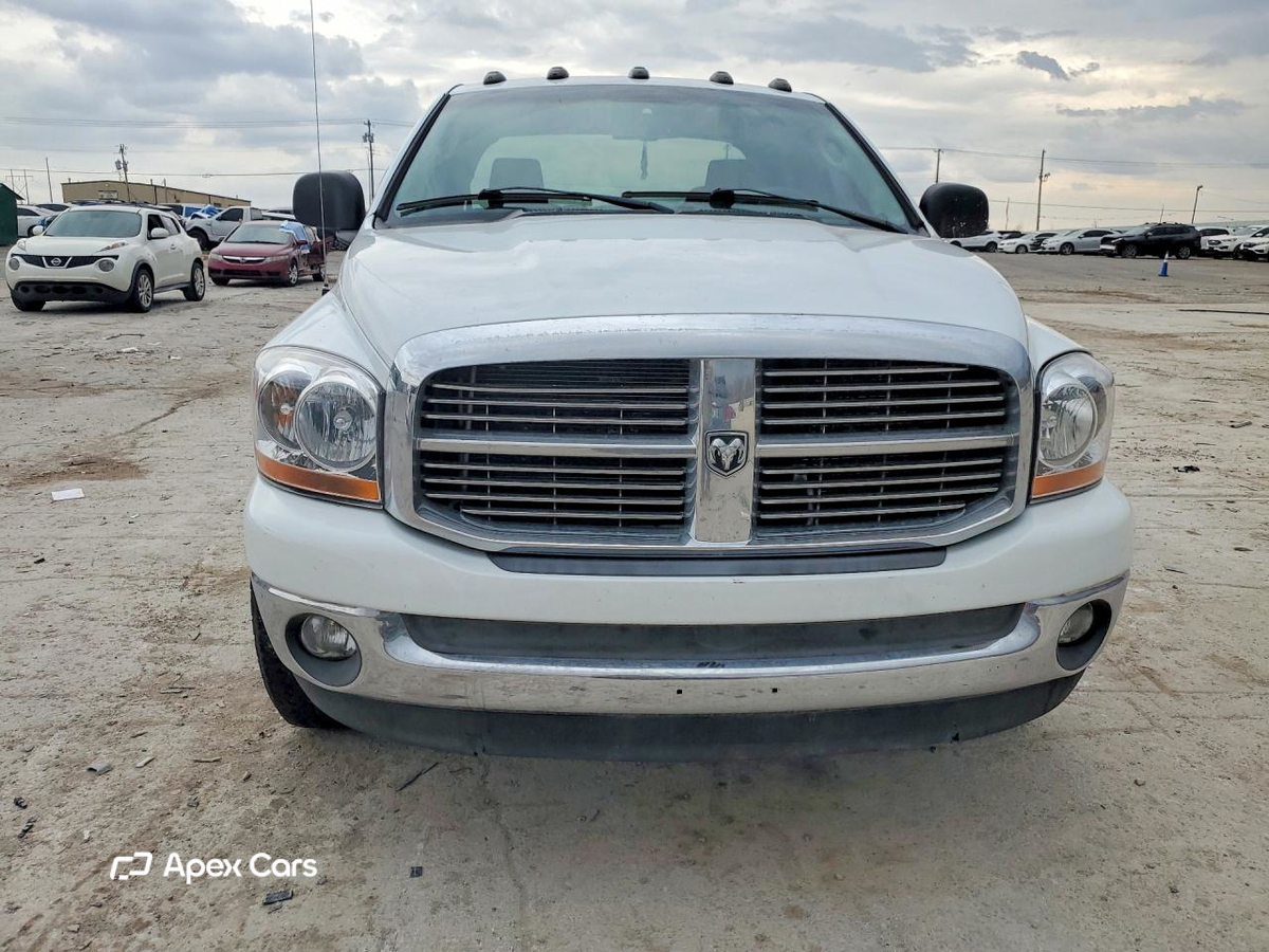 Dodge RAM 2006