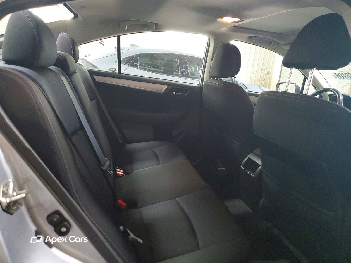 Subaru Legacy 2016