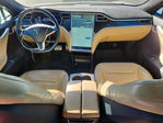 Tesla Model S 2015