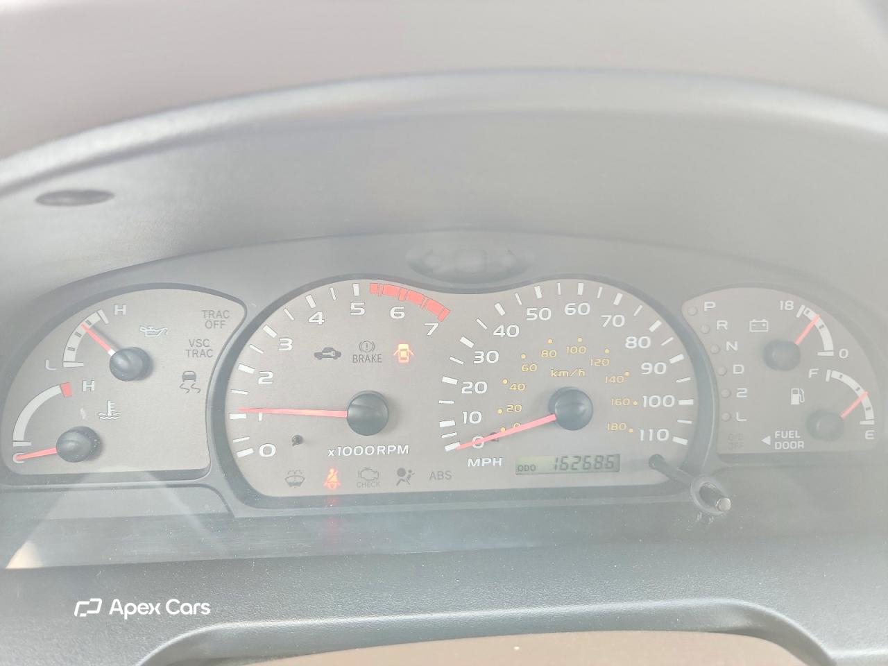 Toyota Sequoia 2004