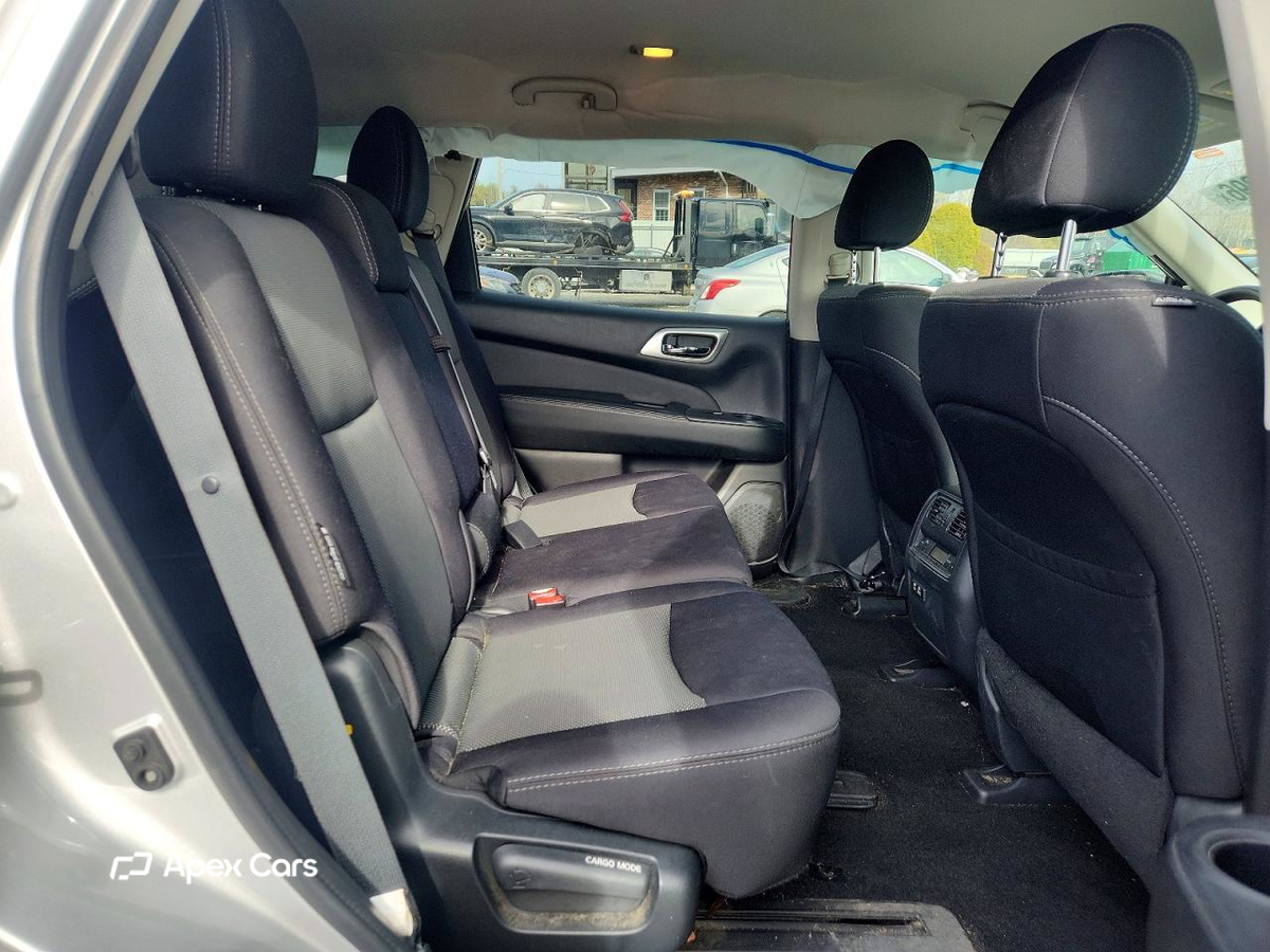 Nissan Pathfinder 2019