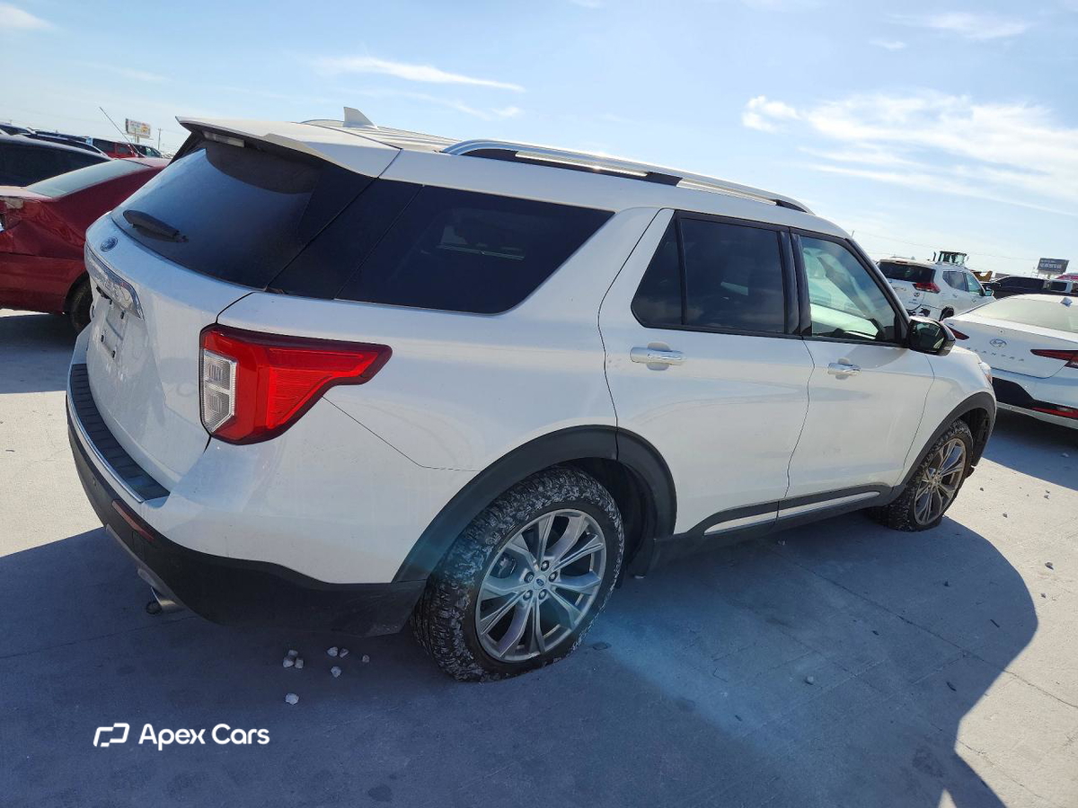 Ford Explorer 2021