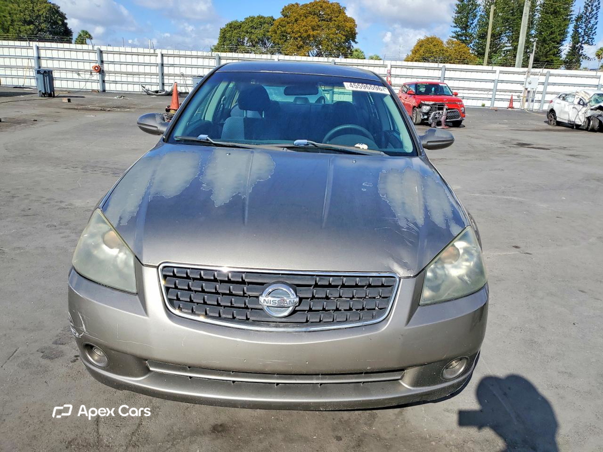 Nissan Altima 2006