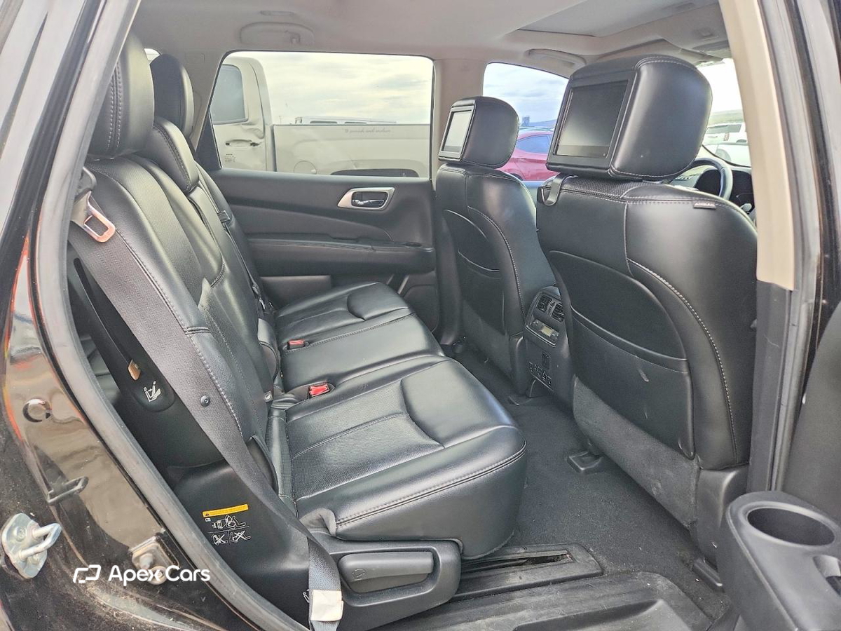 Nissan Pathfinder 2017