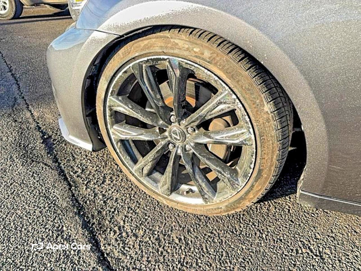 Lexus IS 2016