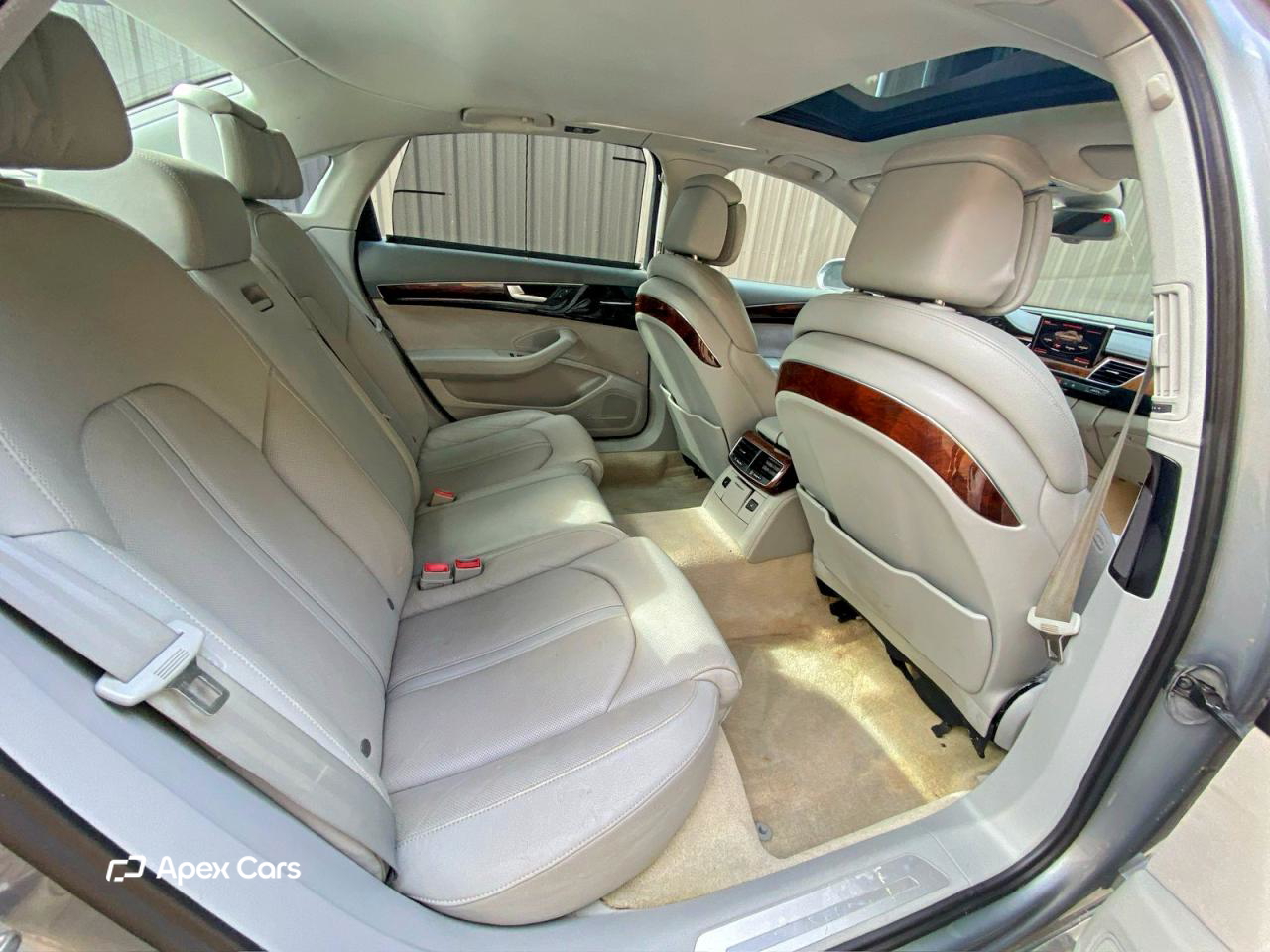 Audi A8 2011