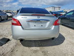 Nissan Maxima 2011
