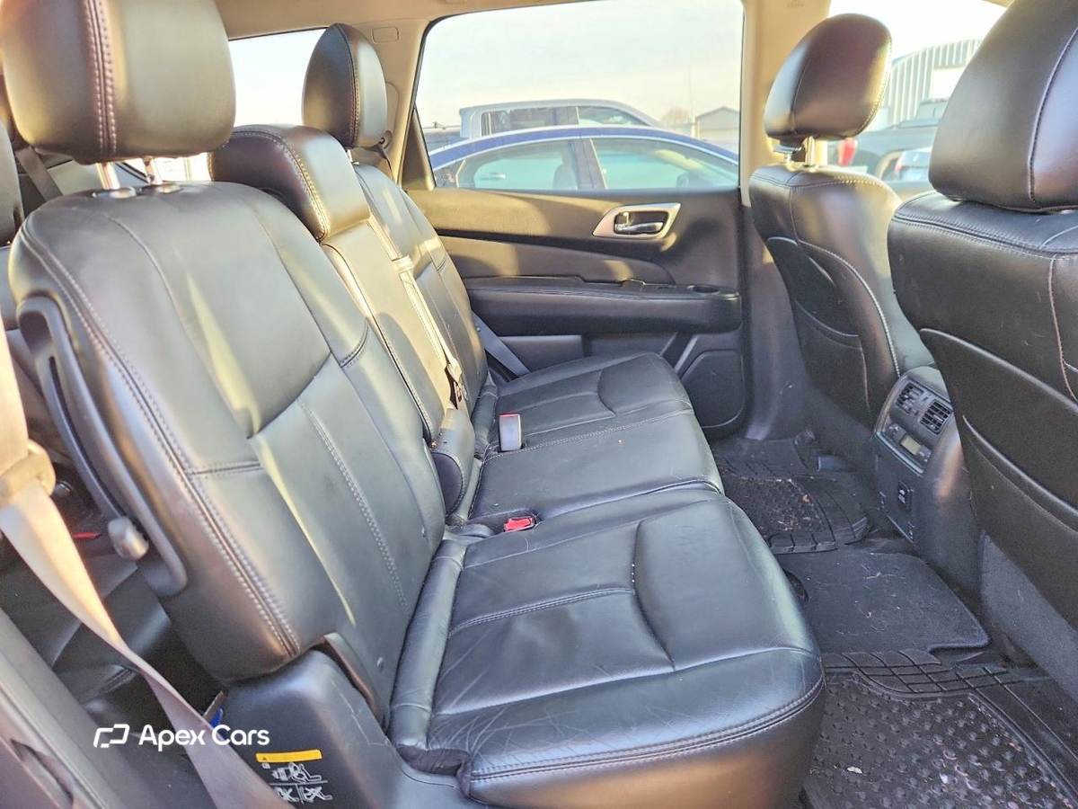 Nissan Pathfinder 2014