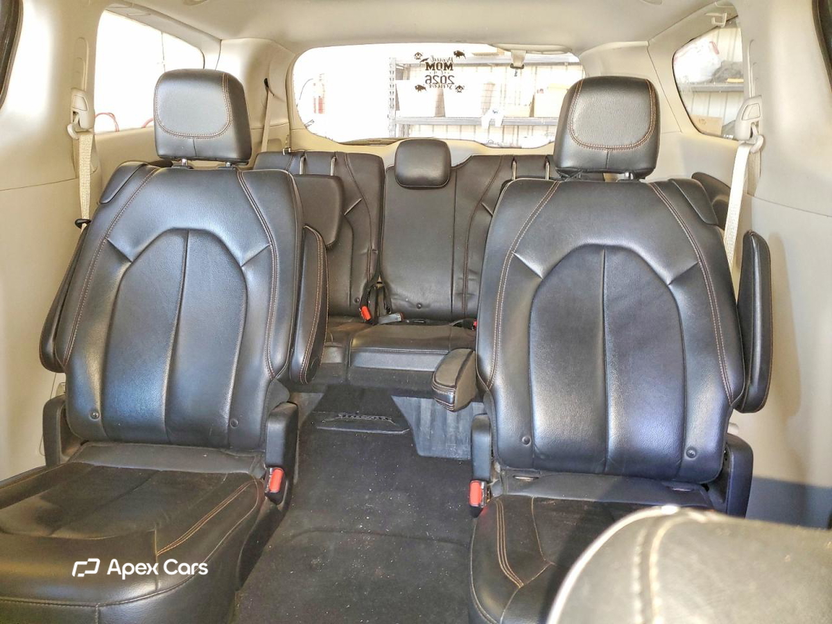 Chrysler Pacifica 2017