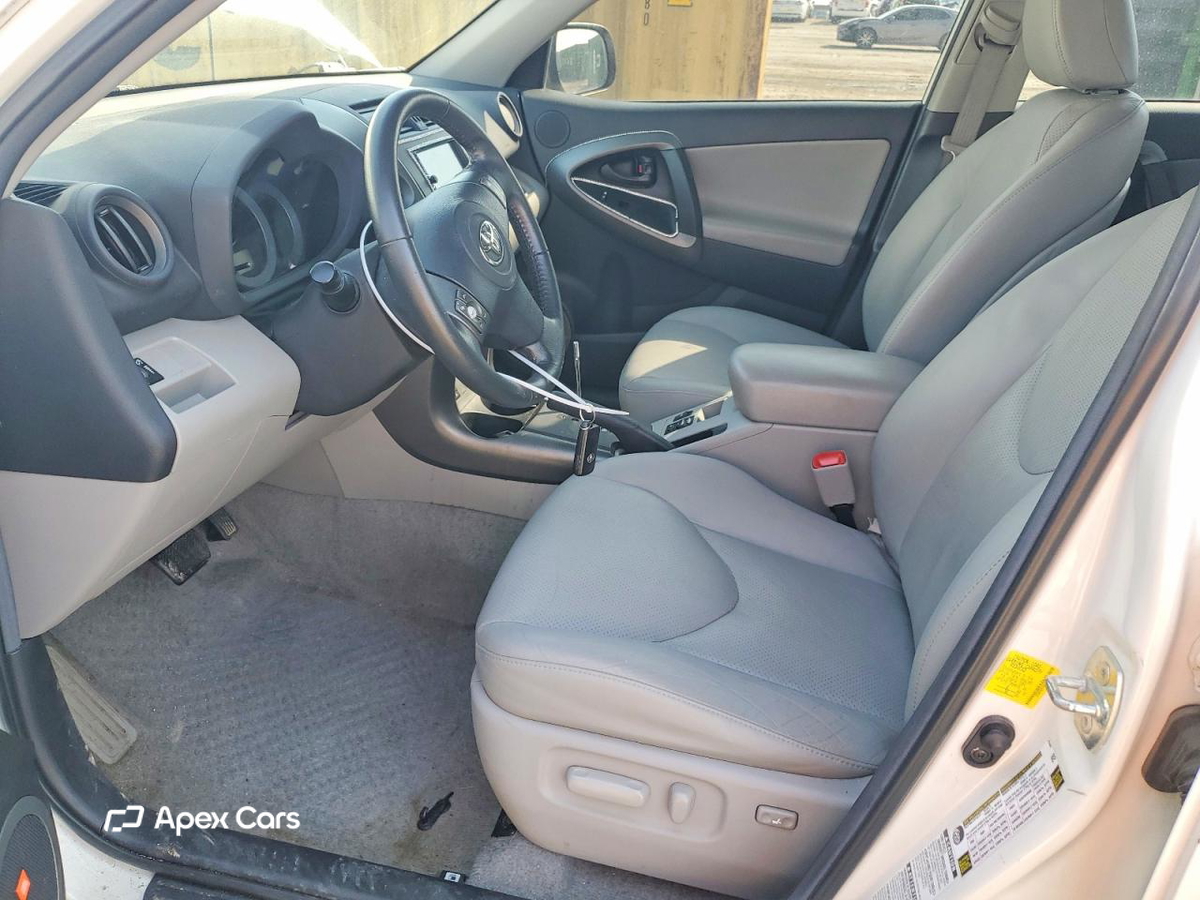 Toyota RAV 4 2011