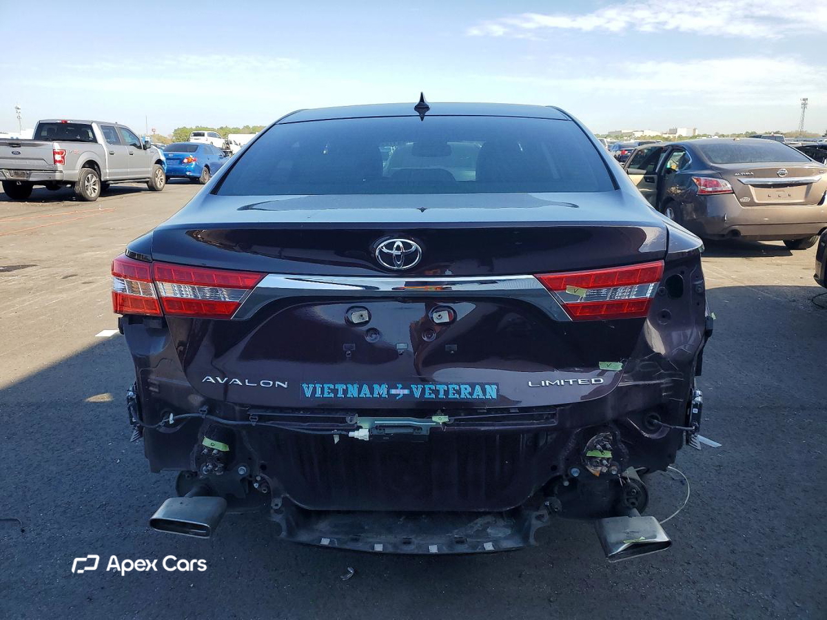 Toyota Avalon 2014