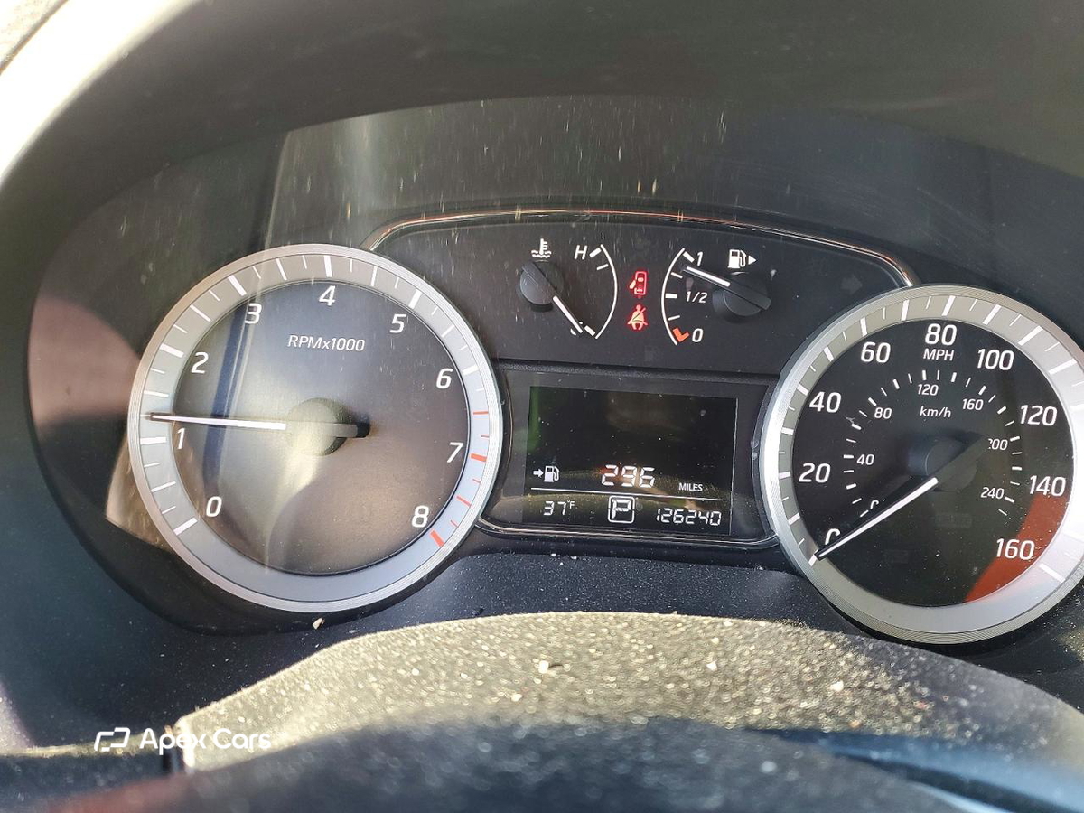 Nissan Sentra 2015