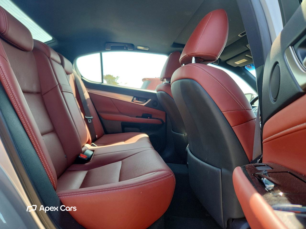 Lexus GS 2015
