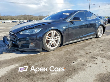 Tesla Model S 2015 - Image 1 of 5