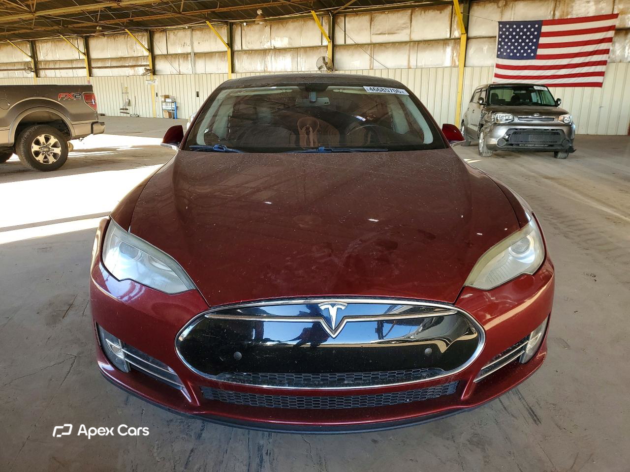 Tesla Model S 2012