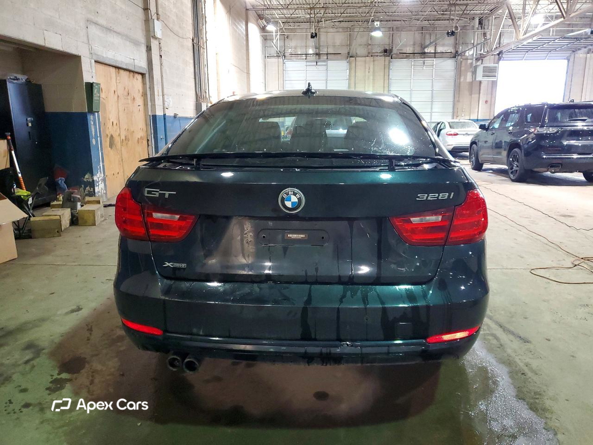 BMW Series 3 2016