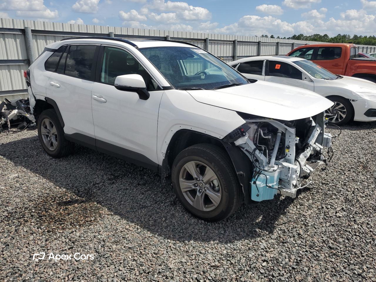 Toyota RAV 4 2025