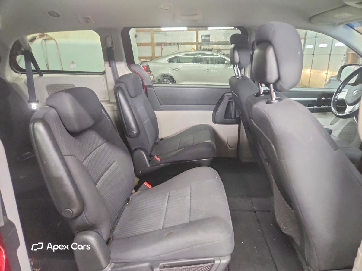 Dodge Caravan 2010