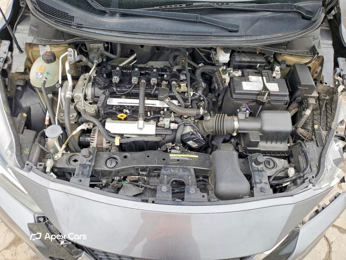 Nissan Versa 2021