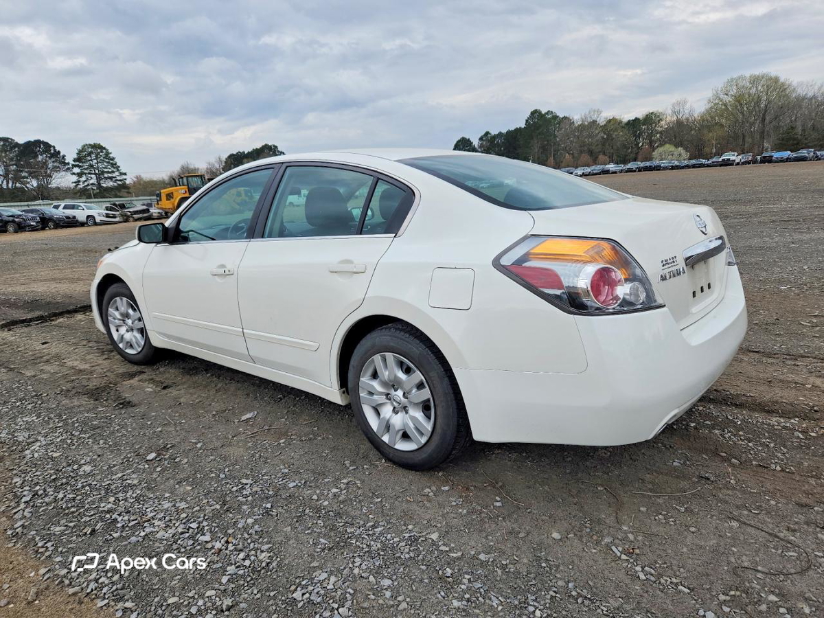 Nissan Altima 2012