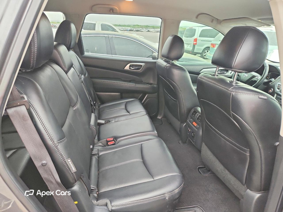 Nissan Pathfinder 2019